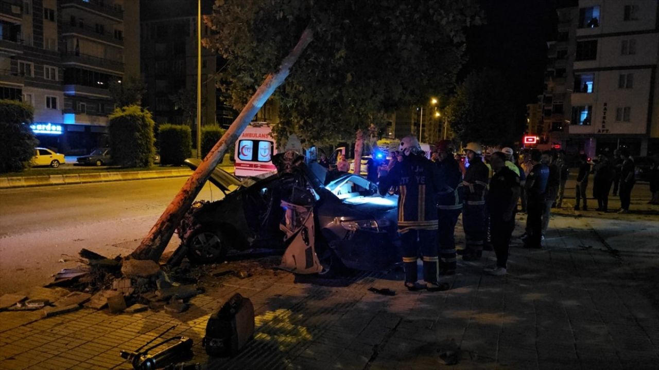 Çorum'da Trafik Kazası: 1 Ölü, 1 Yaralı