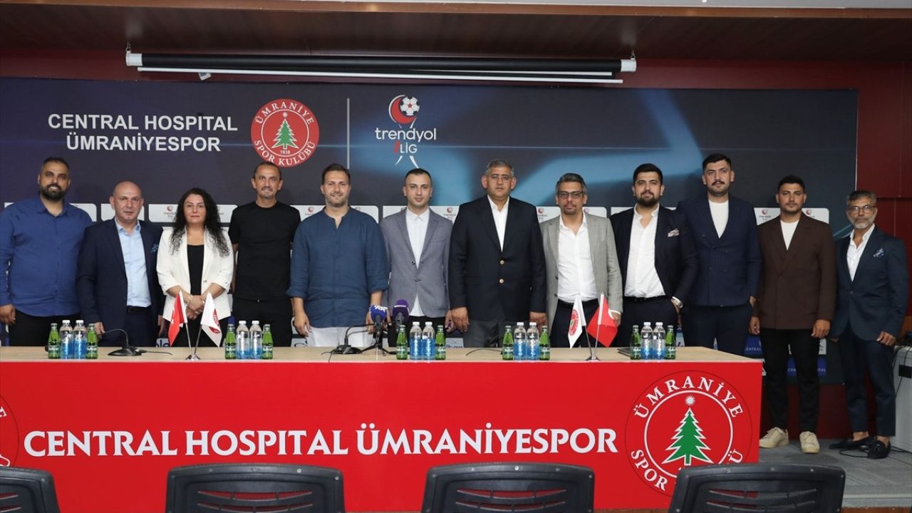 Ümraniyespor Sponsorluk Anlaşmalarını Açıkladı