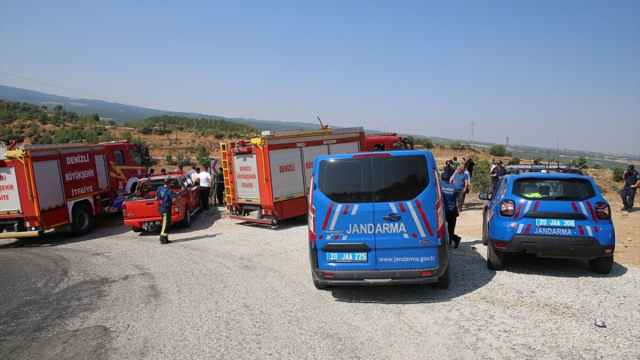 Denizli'de Uçuruma Yuvarlanan Araçta Dört Kişi Hayatını Kaybetti