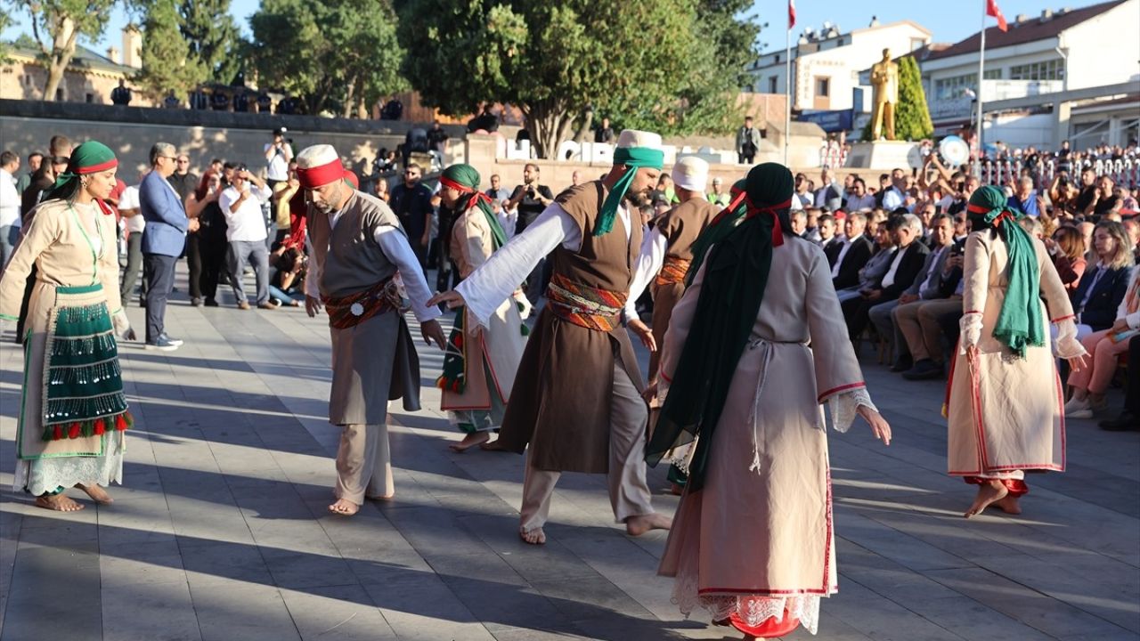 Hacı Bektaş Veli Anma Etkinlikleri Renkli Görüntülere Sahne Oldu