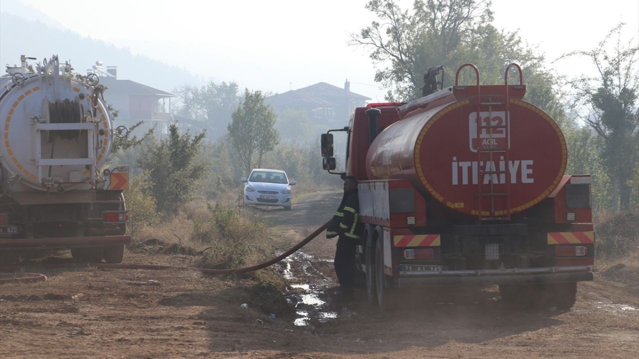 Çankırı'daki Orman Yangınına Müdahale Sürüyor