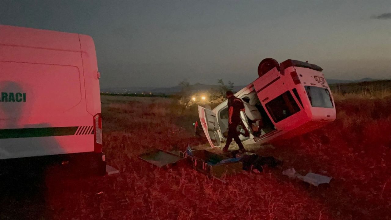 Kayseri'de Trafik Kazası: 1 Ölü, 3 Yaralı