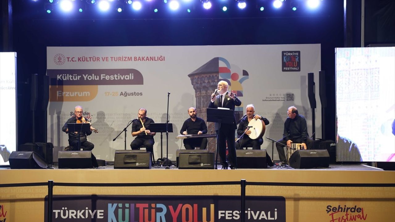 Erzurum Kültür Yolu Festivali Renklilikle Devam Ediyor