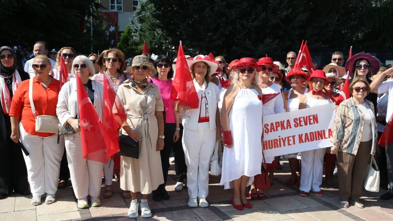 Atatürk'ün Kastamonu'ya Gelişi ve Şapka İnkılabı'nın 99. Yılı Kutlandı