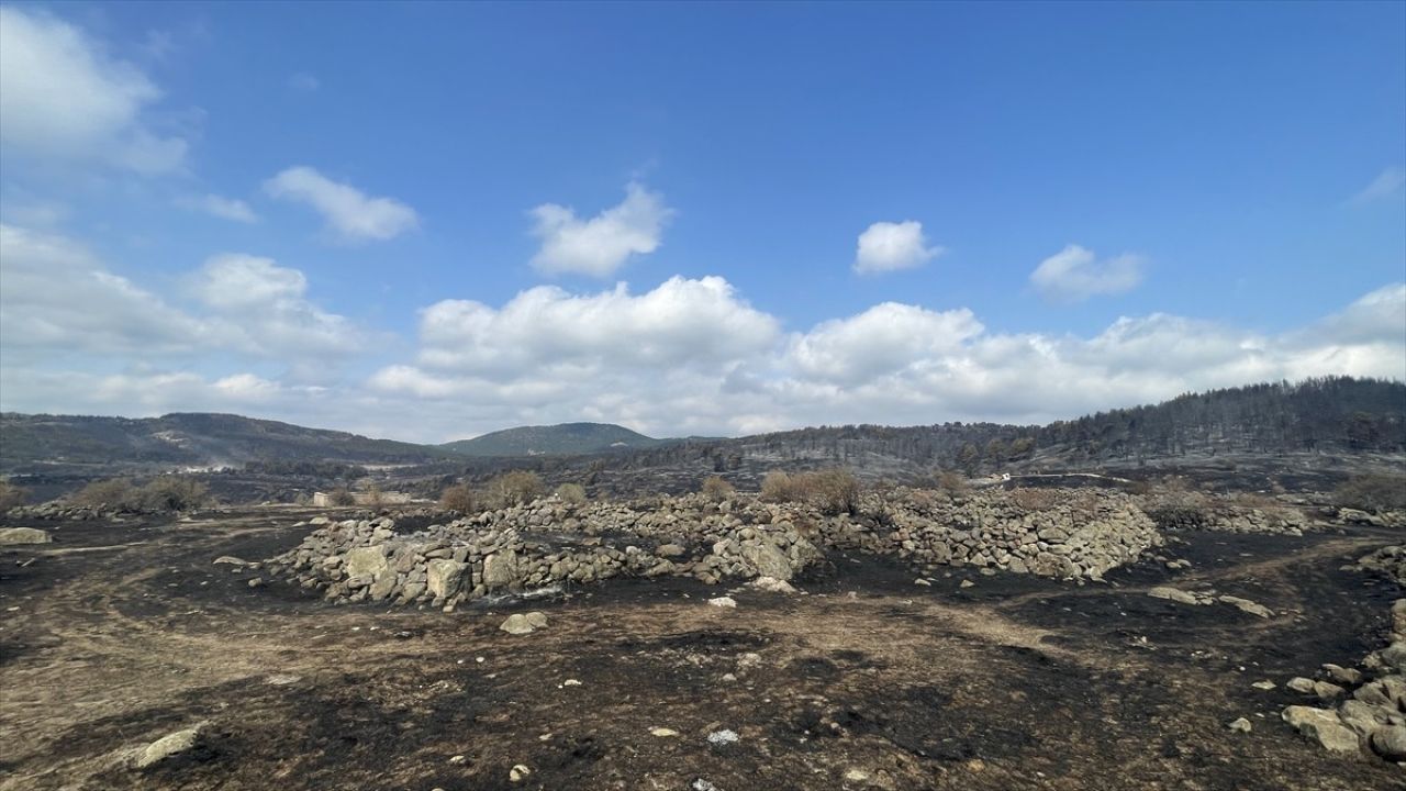 Bolu'daki Yangında Soğutma Çalışmaları Devam Ediyor