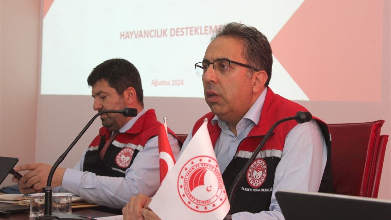 Tarım ve Orman Bakan Yardımcısı Gürmen İzmir'de Yetiştiricilerle Buluştu