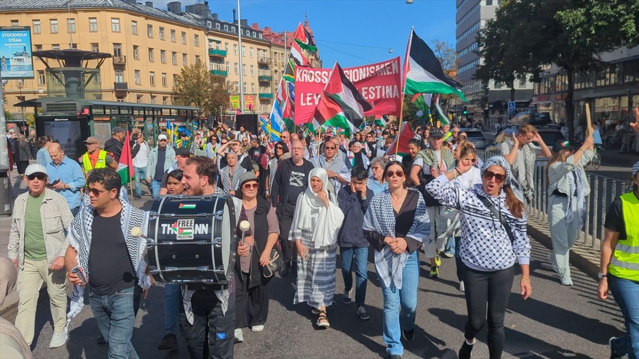 Stockholm'de Filistin İçin Protesto Gösterisi