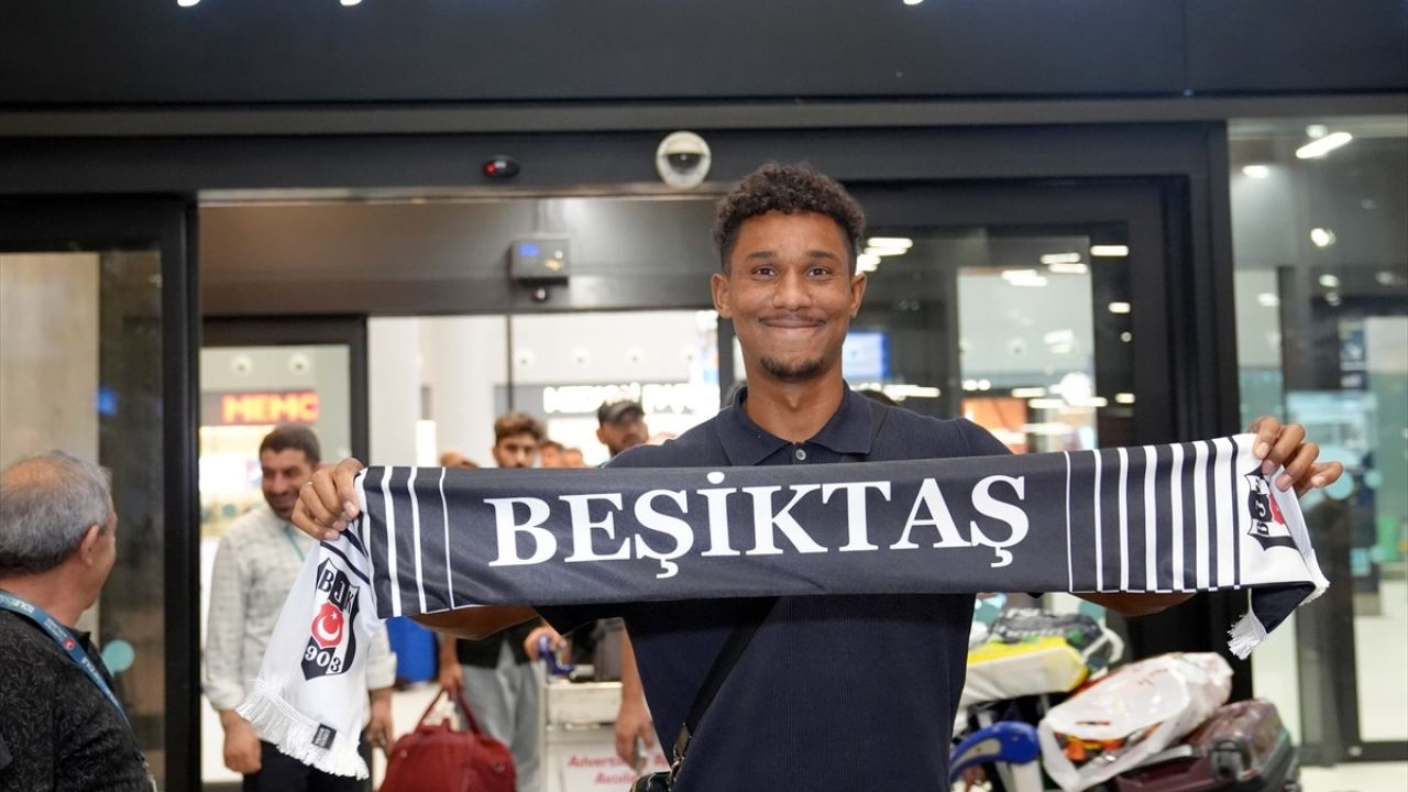 Felix Uduokhai İstanbul'a Gelişi ile Beşiktaş'ın Transfer Gündemini Hareketlendirdi