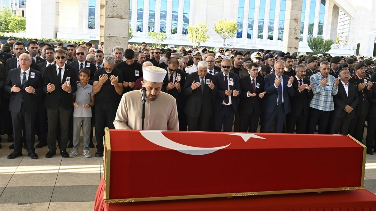 Emekli Orgeneral Galip Mendi Son Yolculuğuna Uğurlandı