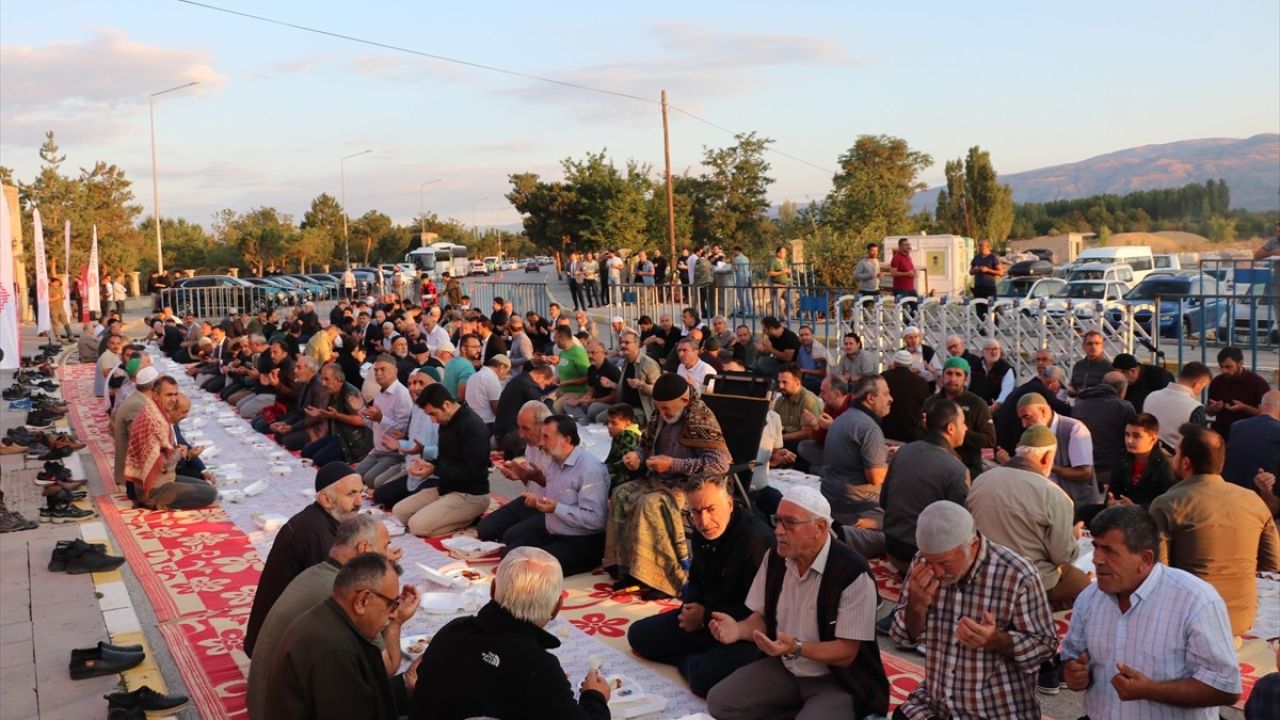 Erzincan'da İlk Terzibaba Günü Kutlandı