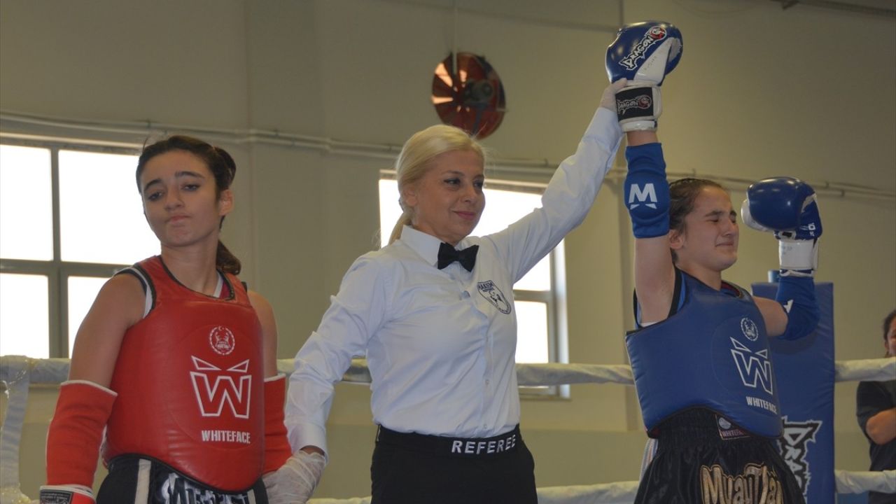 Bitlis'te Türkiye Minikler ve Yıldızlar Muaythai Şampiyonası Tüm Hızıyla Başladı