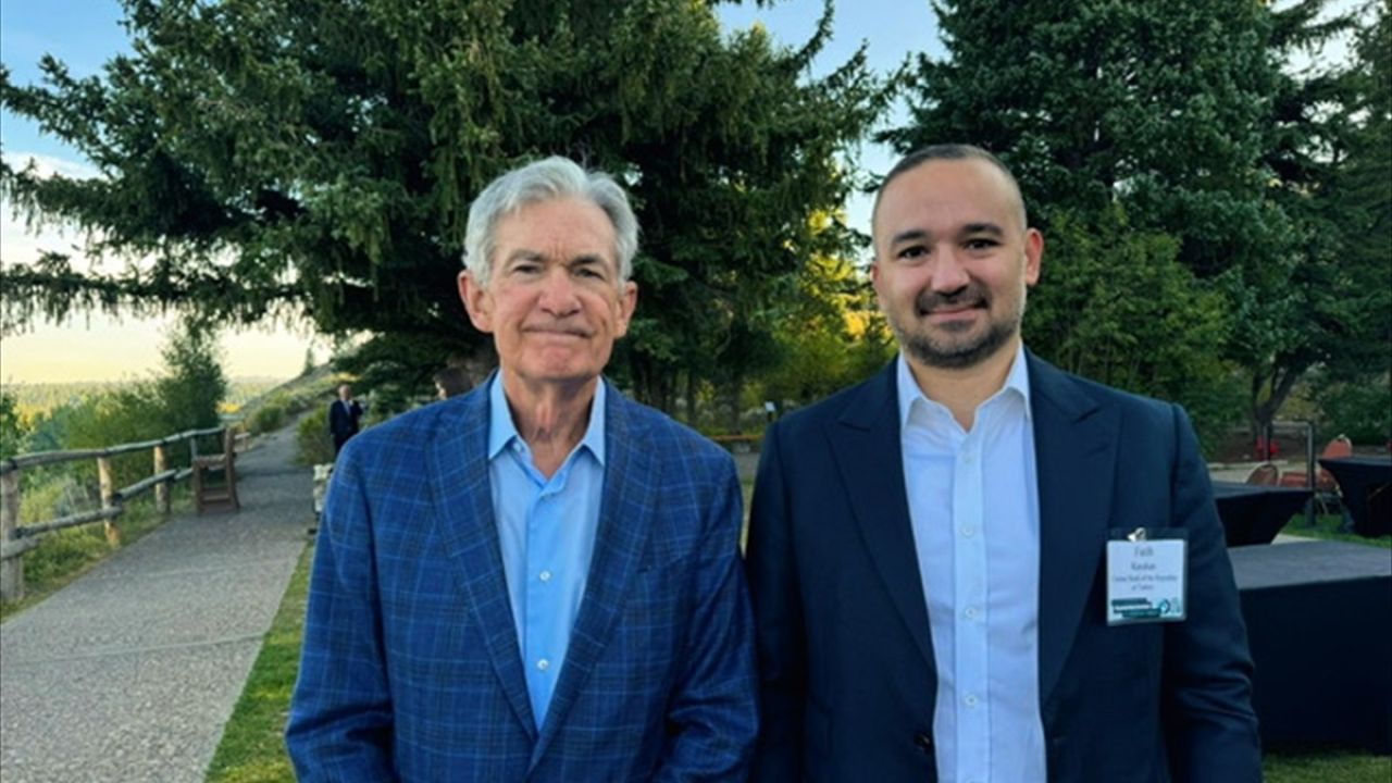 TCMB Başkanı Fatih Karahan ile Fed Başkanı Jerome Powell Jackson Hole'de Buluştu