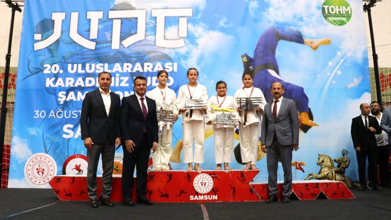 20. Karadeniz Judo Turnuvası Samsun'da Coşkuyla Başladı