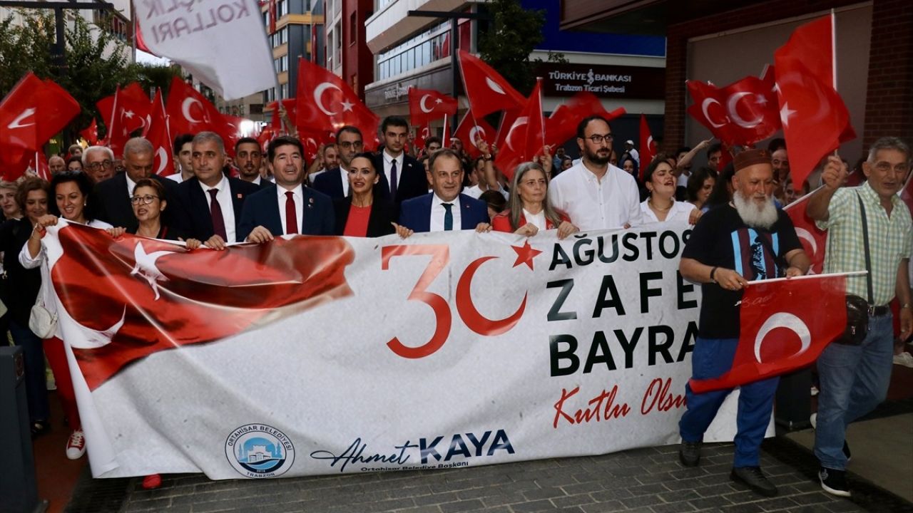 Trabzon ve Giresun'da 30 Ağustos Zafer Bayramı Coşkusu