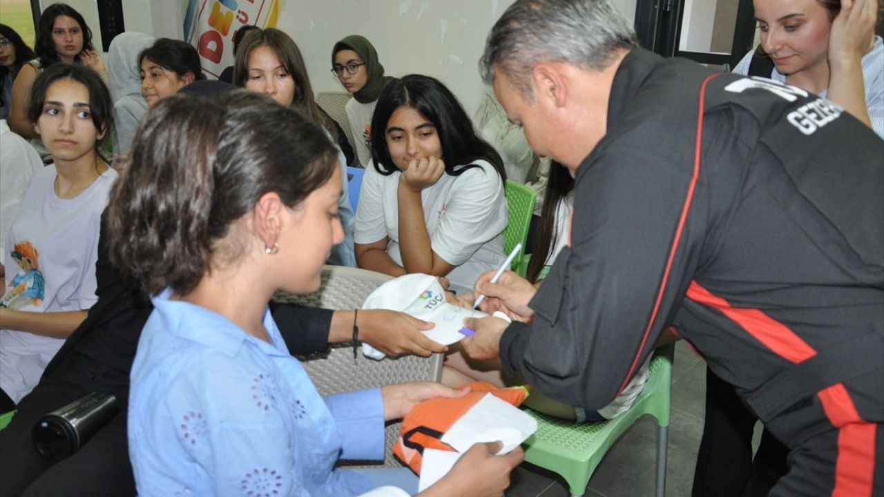 Mersin'deki Deneyap Teknoloji Atölyeleri Öğrenci Kampı Başarıyla Tamamlandı