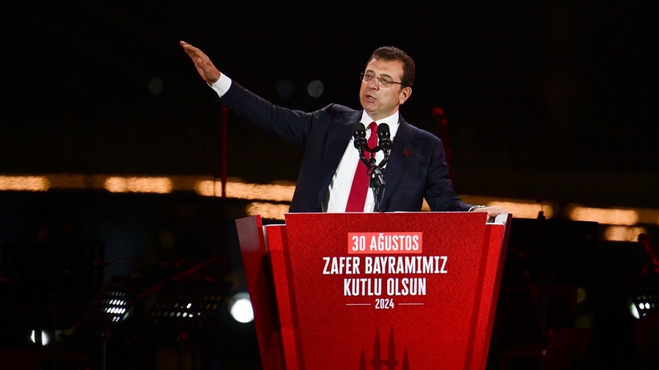 İstanbul'da 30 Ağustos Zafer Bayramı Coşkuyla Kutlandı