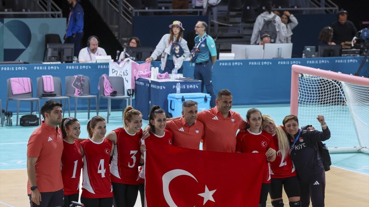 Türkiye'nin Golbol Kadın Milli Takımı, Paris 2024'de İsrail'i Yendi