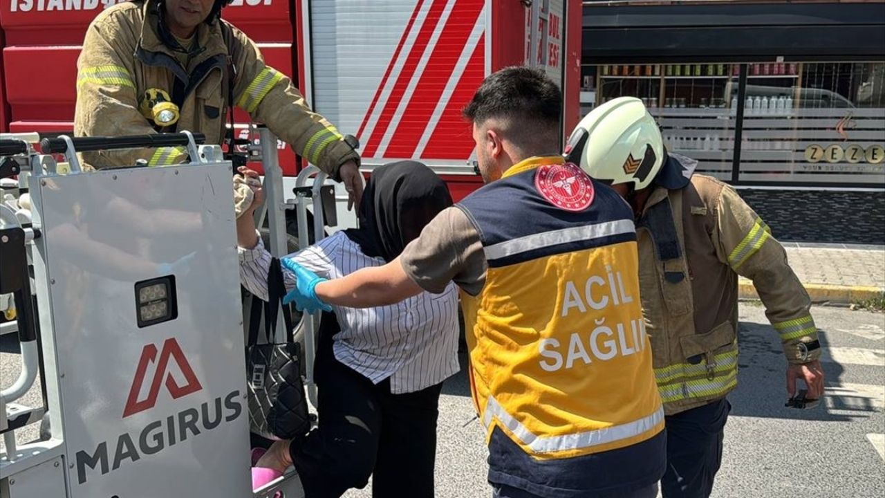 Esenyurt'taki Yangın Tahliye Çalışmaları Tamamlandı