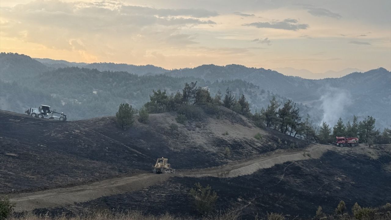 Kahramanmaraş'ta Orman Yangınına Hızla Müdahale Ediliyor