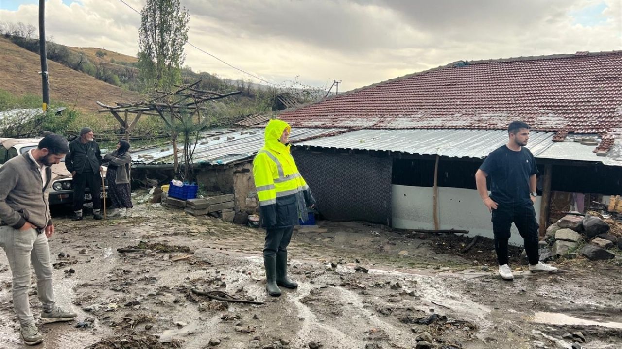 Çubuk'ta Sağanak Yağış Sonrası Sel Felaketi