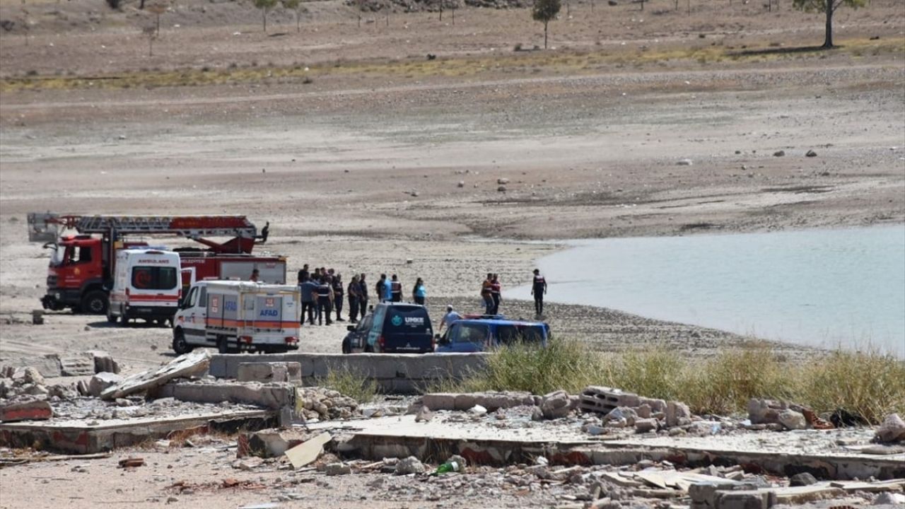 Niğde'de Baraj Gölünde Baba ve Kızı Hayatını Kaybetti