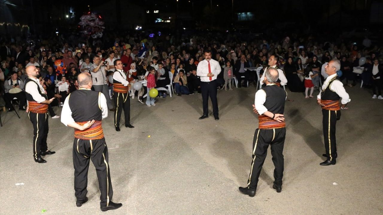 Kuzeykent'te Coşkulu Toplu Sünnet Düğünü