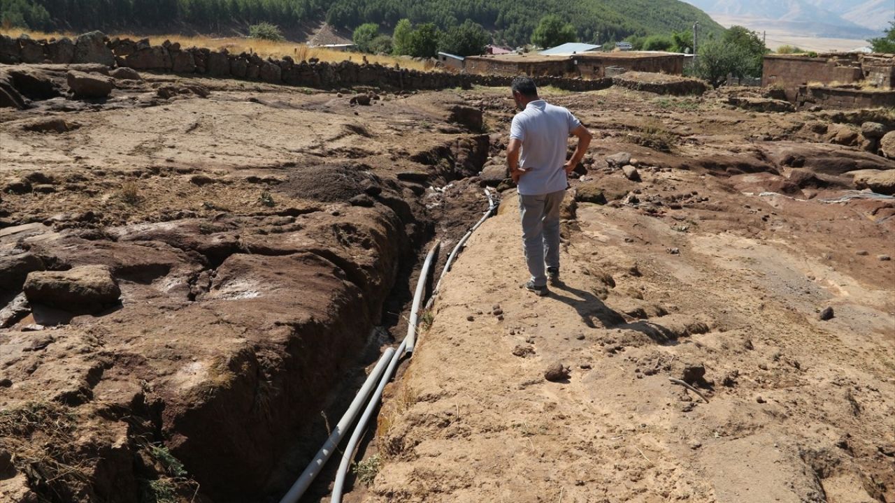 Bitlis'te Sel Felaketi: Oduncular Köyü'nde Hasar Tespiti Başlatıldı