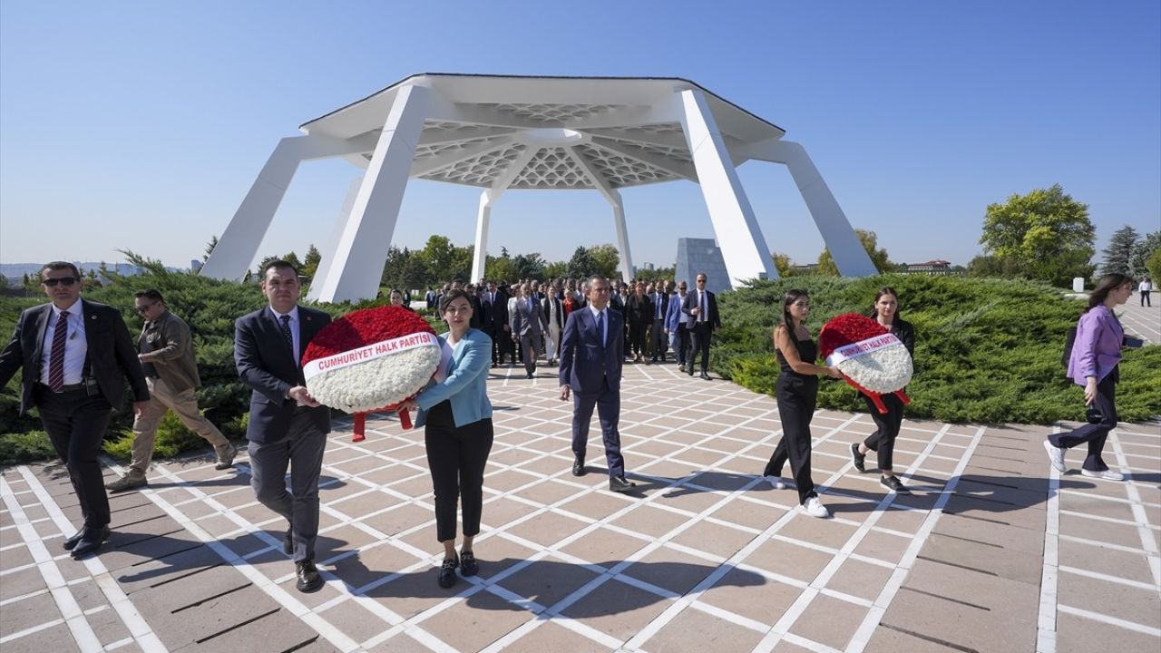 CHP Genel Başkanı Özgür Özel'den Erdoğan'a Sert Tepki