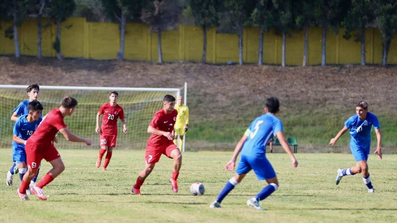 Türkiye U17 Futbol Takımı, Azerbaycan'ı 4-0 Geride Bıraktı