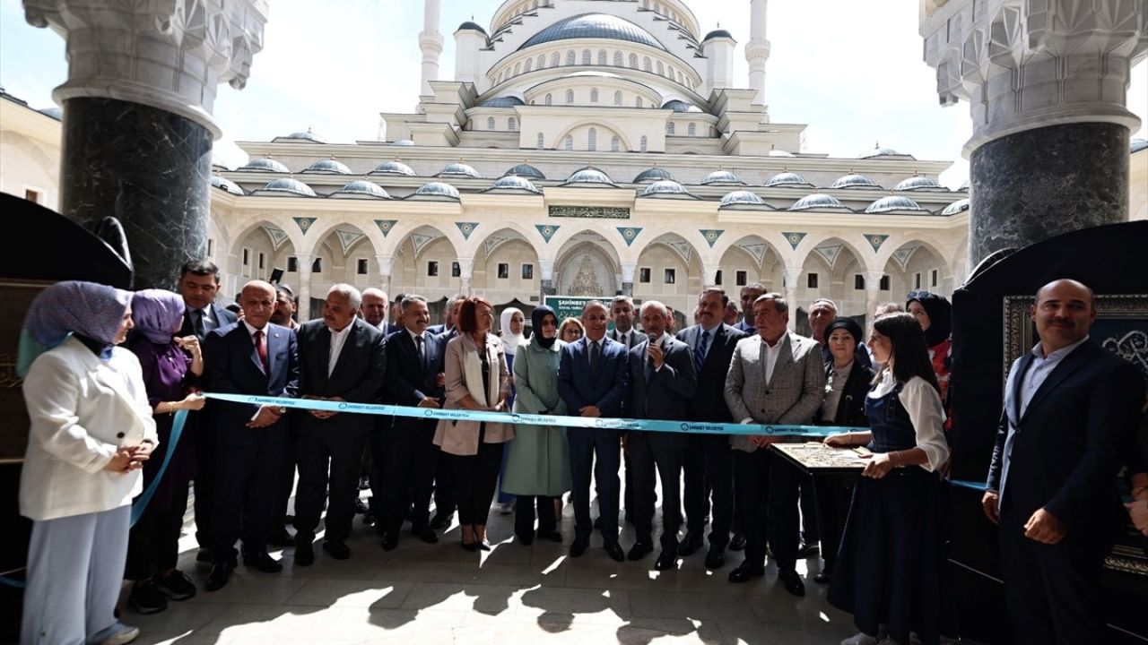 Gaziantep'te Kadınların El Sanatları Sergisi Açıldı