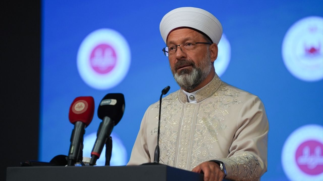 Diyanet İşleri Başkanı Erbaş, Merhamet ve Şefkat Temalı Konuşma Gerçekleştirdi