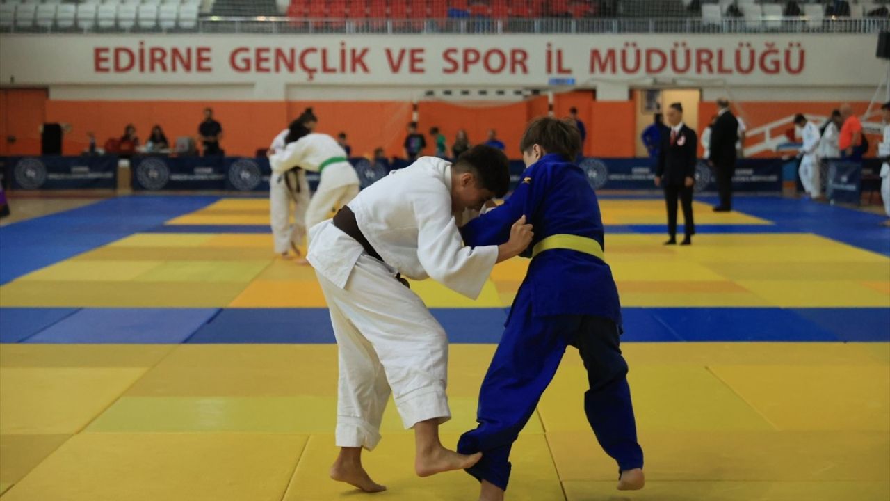 Edirne'de Uluslararası Judo Turnuvası Başarıyla Tamamlandı