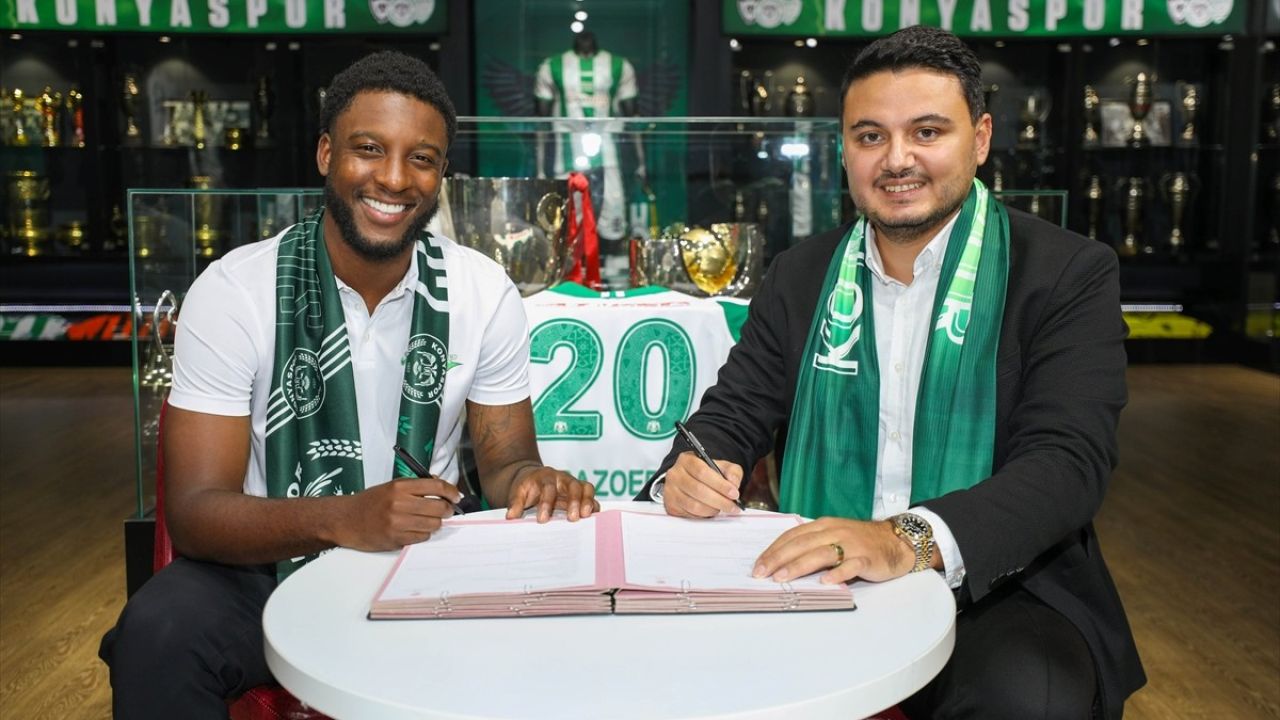 Konyaspor, Riechedly Bazoer ile İki Yıllık Anlaşma Sağladı