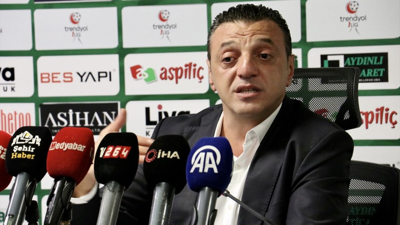 Sakaryaspor'un Olağanüstü Kongresinde Gökhan İn'in Açıklamaları