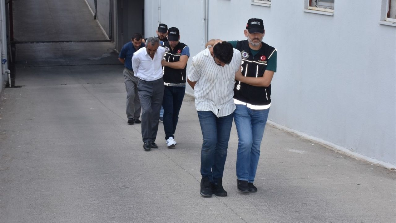 Adana'da Uyuşturucu Operasyonu: 6 Kilogram Sentetik Madde Ele Geçirildi