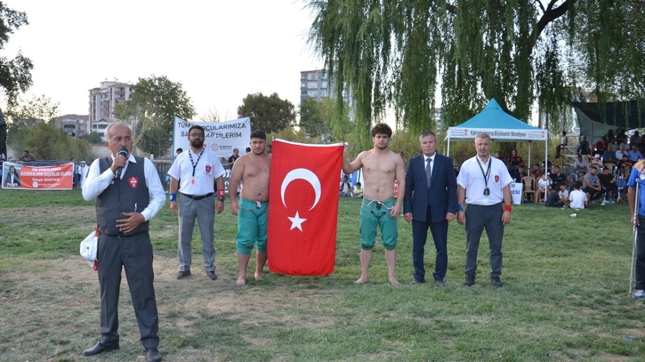 Kahramanmaraş'ta Uluslararası Karakucak Güreş Festivali Coşkusu