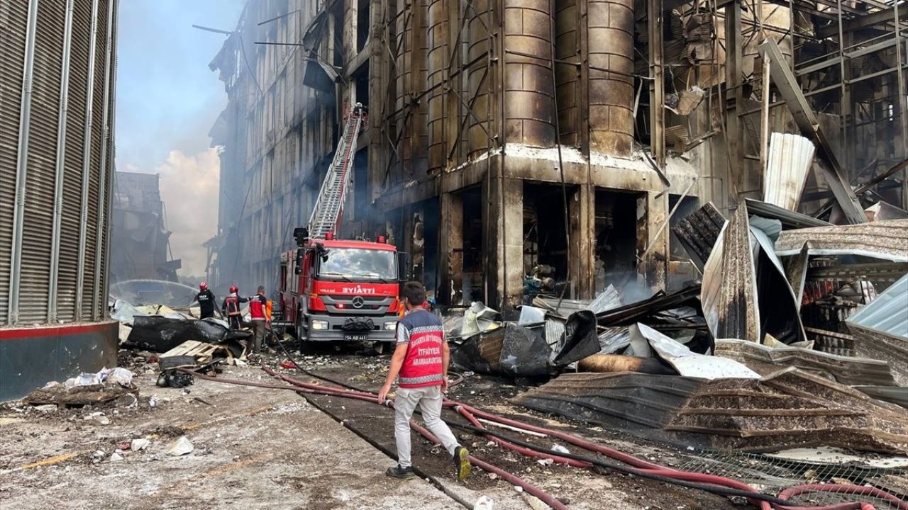 Sakarya'daki Makarna Fabrikası Patlamasında 28 Yaralı