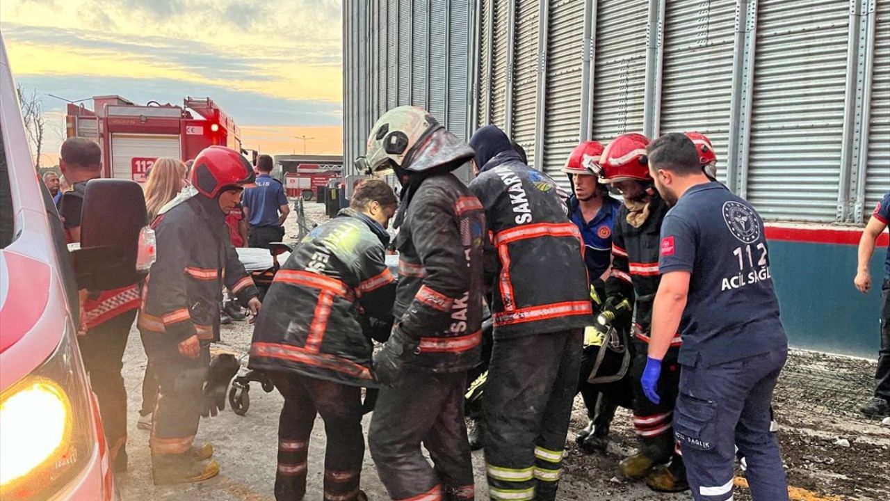 Sakarya'daki Makarna Fabrikasındaki Patlama: Bir Ölü, 30 Yaralı