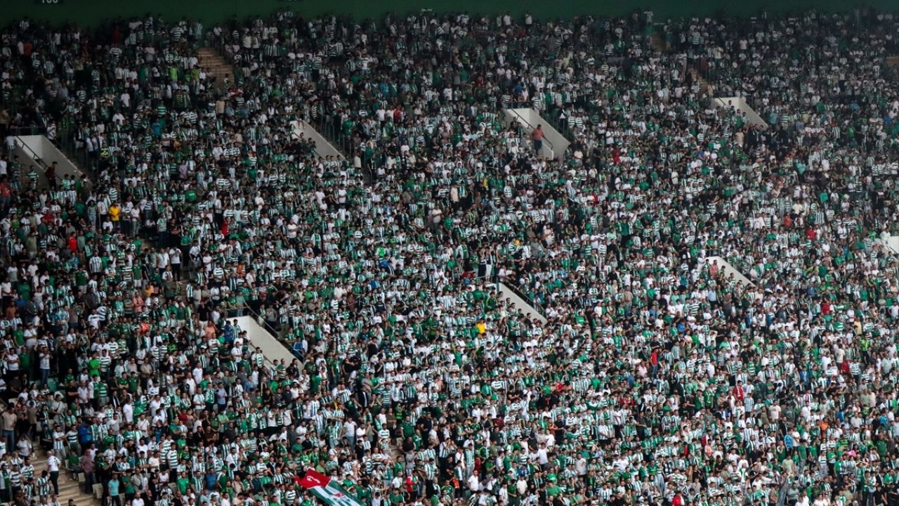 Bursaspor, 3. Lig Tarihinde İzleyici Rekoru Kırdı