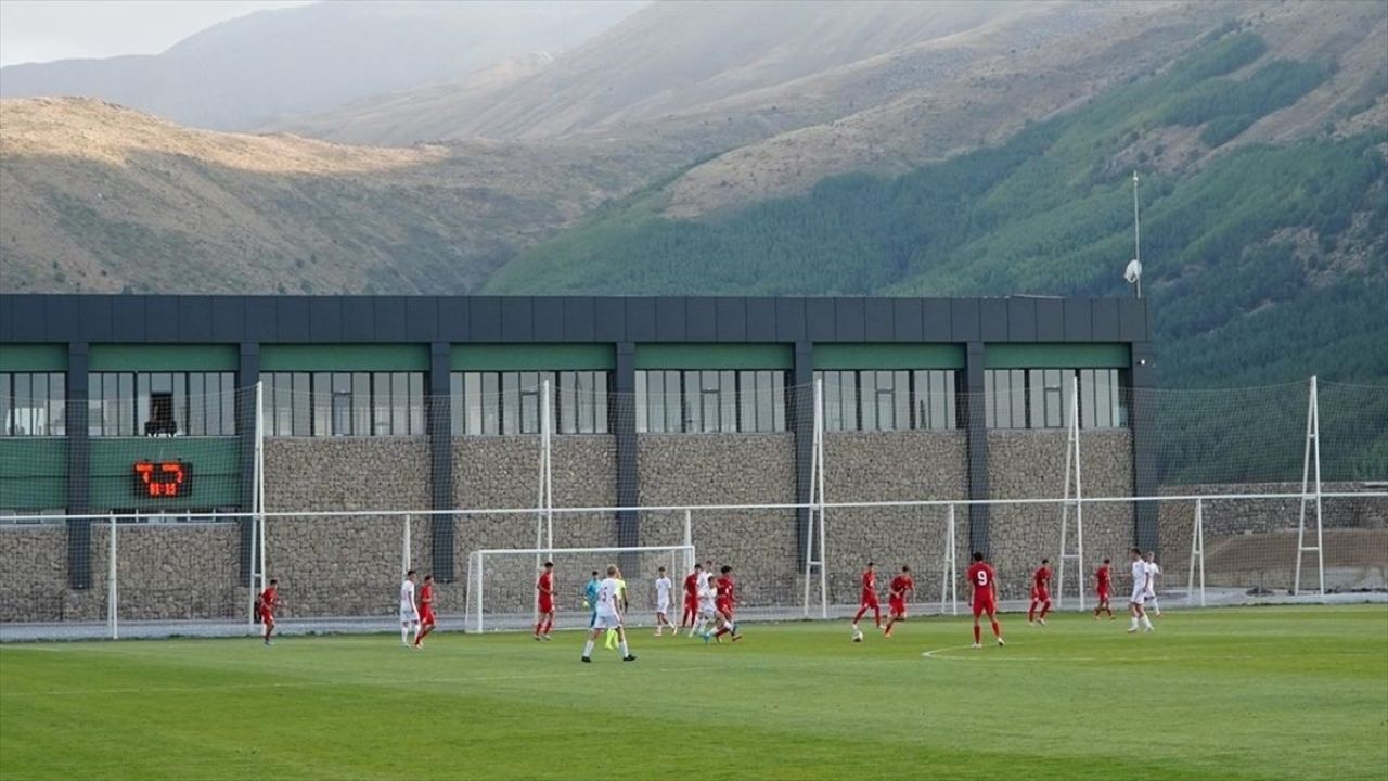 Erciyes Yüksek İrtifa Futbol Turnuvası'nda Milli Takımın Başarısı