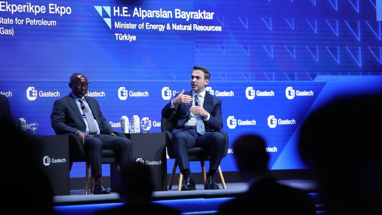 Türkiye'nin Enerji Dönüşümü: Alparslan Bayraktar'ın Vizyonu