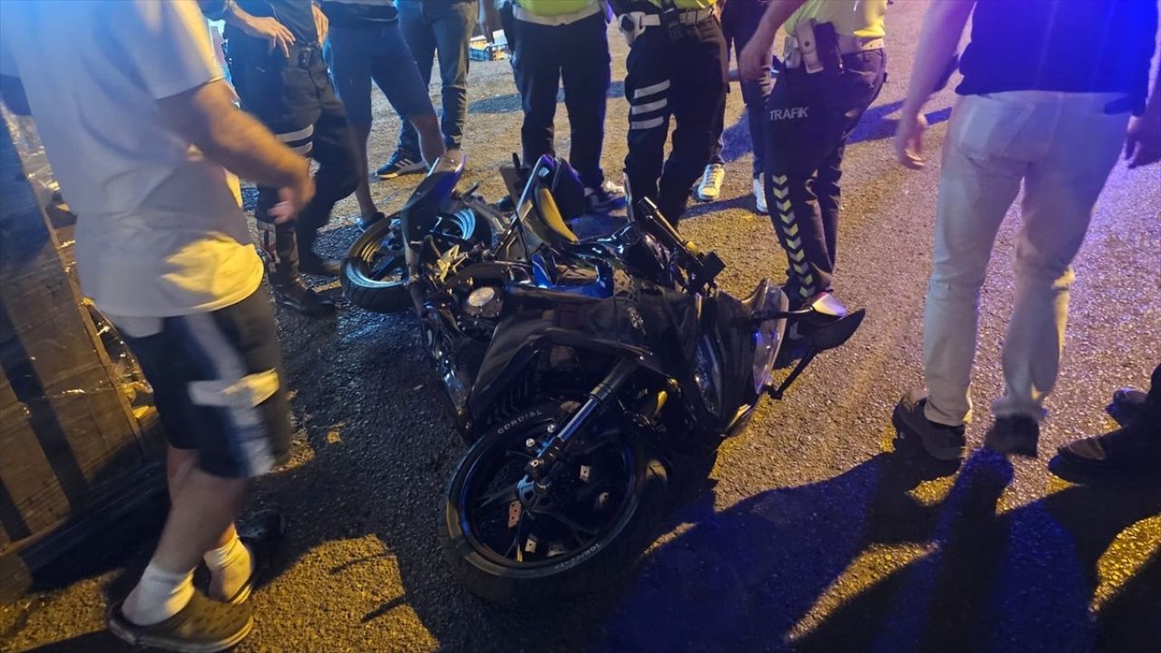 Zonguldak'ta Trafik Polisi Motosiklet Kazasında Yaralandı