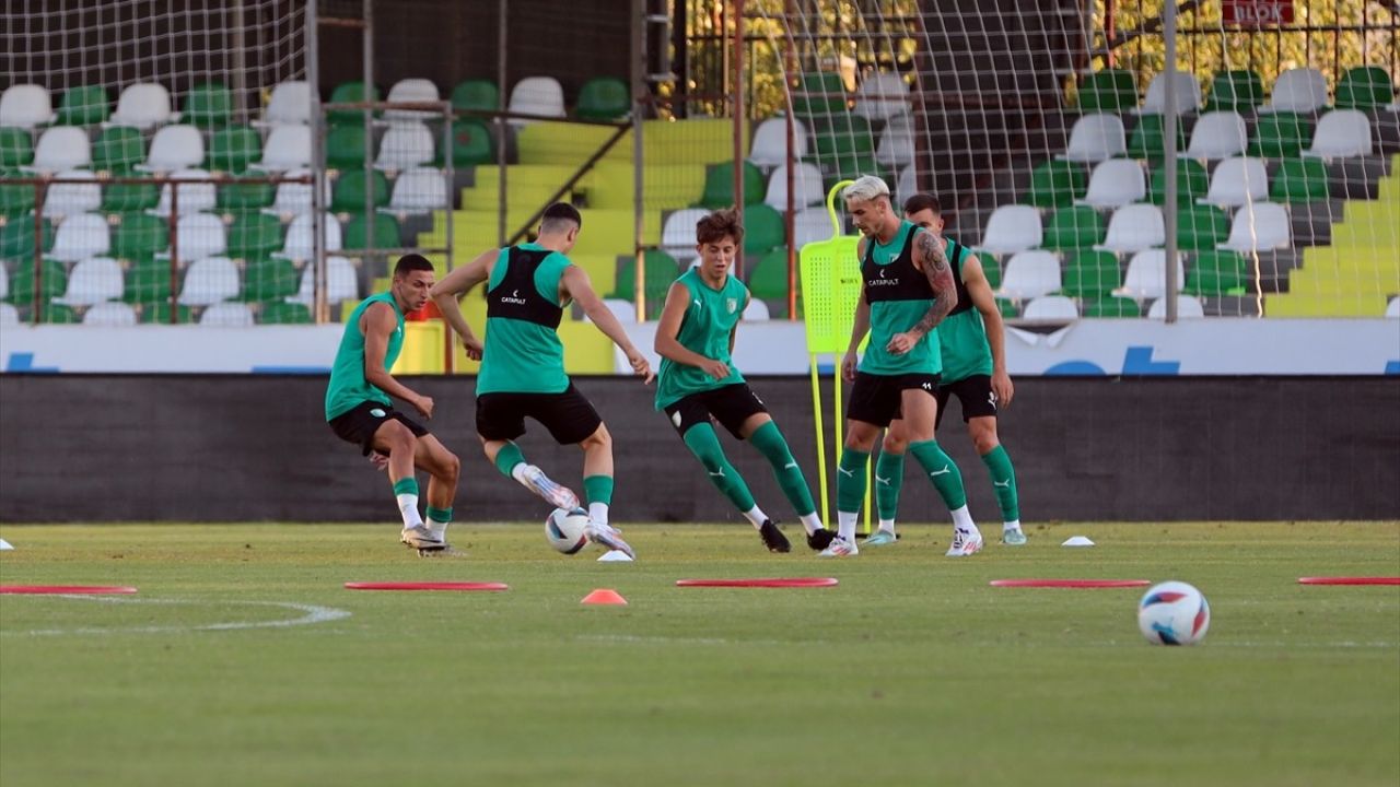 Bodrum FK'nın Başkanı Fikret Öztürk'ten Oyunculara Güven Mesajı