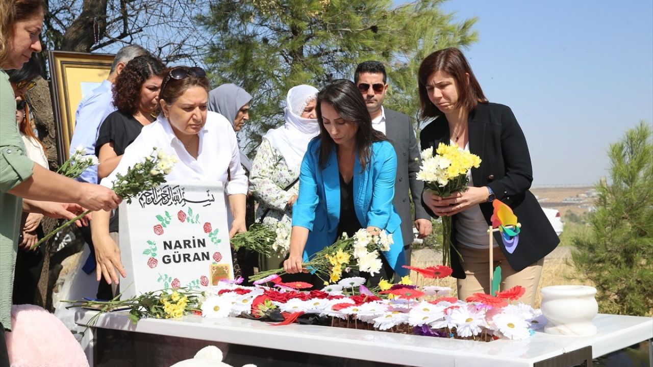 DEM Parti Eş Genel Başkanı Hatimoğulları'nın Narin'in Kabrine ve Diyarbakır Barosu'ndaki Ziyareti