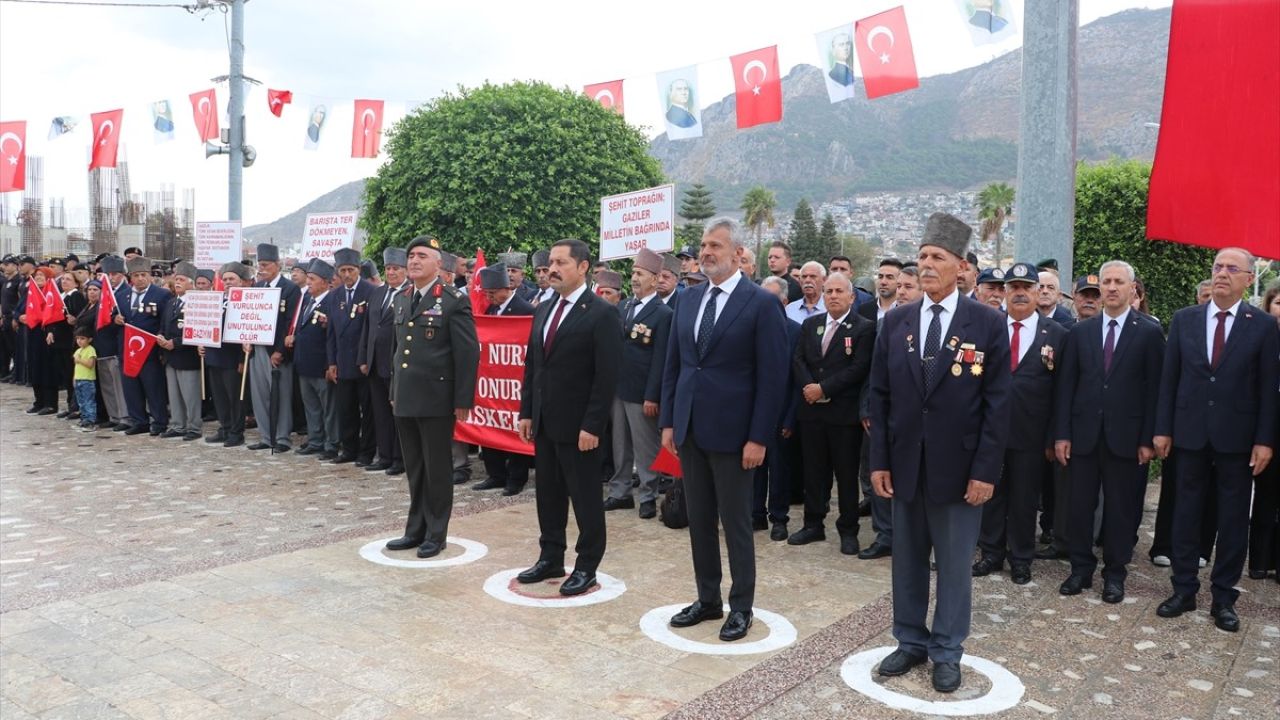 Gaziler Günü Törenleri Adana'dan Osmaniye'ye Kutlandı