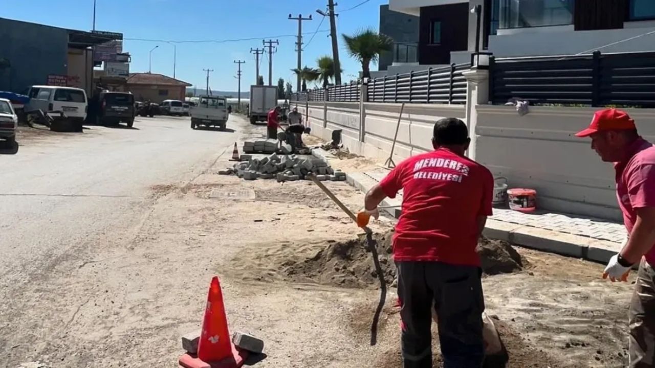 Başkan Çiçek talimatı verdi: Menderes'te bozuk yol çalışmaları başlıyor