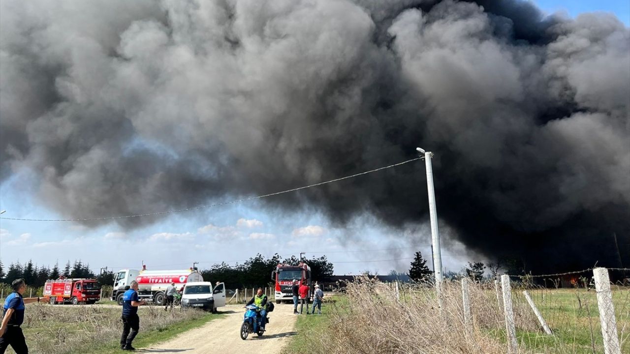 Kapaklı'daki Fabrikada Yangın Felaketi