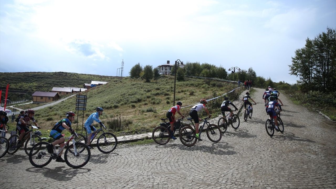 Rize Uluslararası MTB Cup Dağ Bisikleti Yarışları Tutkunları Buluşturdu