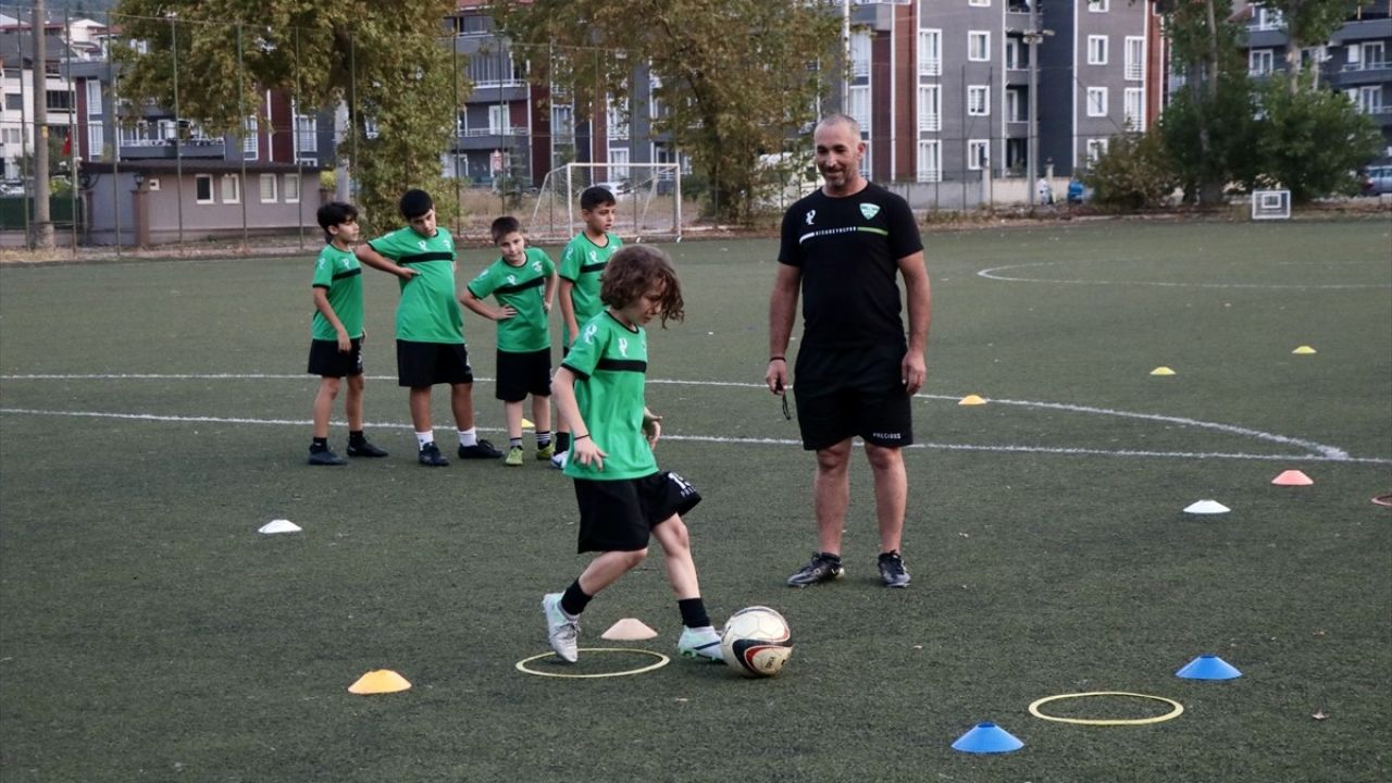 Kerem Aktürkoğlu'nun Başarısı Hisareynspor'u Gururlandırıyor