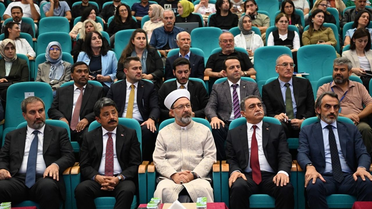 Ahilik Sempozyumu'nda Diyanet İşleri Başkanı Erbaş'ın Açıklamaları